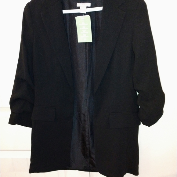 H&M Classic Black Women's Blazer - Picture 7 of 7